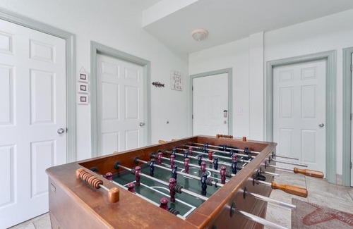 Kill Devil Hills House | Experience Killin Time with Family and Pets Welcome