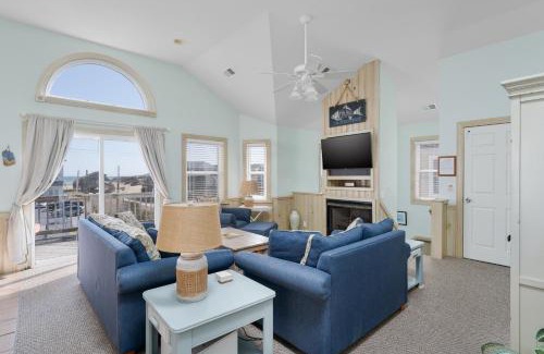 Kill Devil Hills House | Experience Killin Time with Family and Pets Welcome