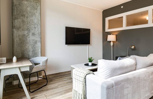Gwynns Falls Apartment | Spacious 54 m² Apartment with Pool & Pet-Friendly Amenities