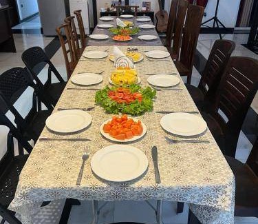 Seeduwa - Katunayake Hotel | Spacious Hotel for 6 Guests - Pet Friendly & Highly Rated