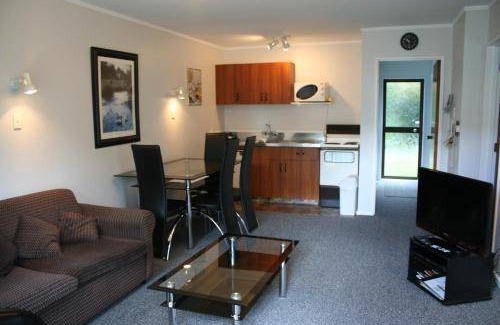 Palmerston North Hotel | Family-Friendly 4-Star Motel with Kitchen for 4 Guests