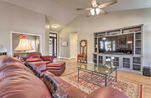 Oakwood House | Cozy 55 and Sun Lakes Casa with Pool and Spa Access