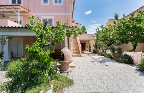 Silo Apartment | Spacious 2-Bedroom Apartment with Kitchen for Your Stay