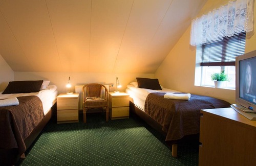 Skagafjordur House | Comfort at 550 Guesthouse: Family-Friendly & Breakfast Included