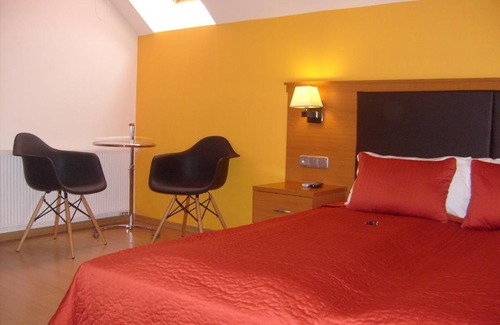 Mikolajki Hotel | Family-Friendly 55myHOUSE: Top-Rated with Kitchen Access