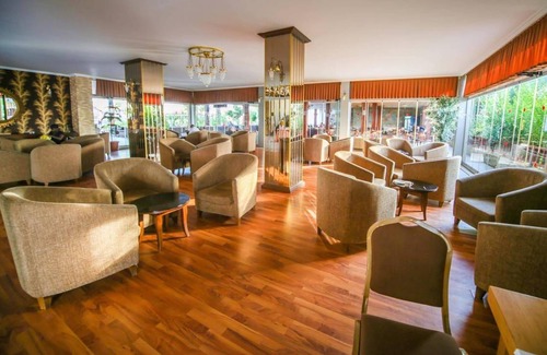 Turkler Resort | Spacious Oceanfront Resort for 127 Guests with Pool