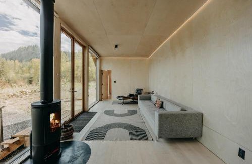 Maple Falls House | Pet-Friendly Cabin with Wi-Fi and Breathtaking Views