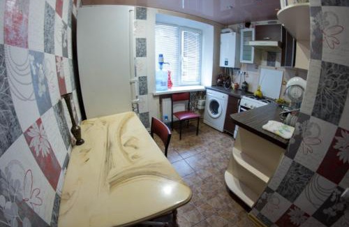 Kirovograd Apartment | Family-Friendly Stay at 58 вулиця Яновського with Kitchen