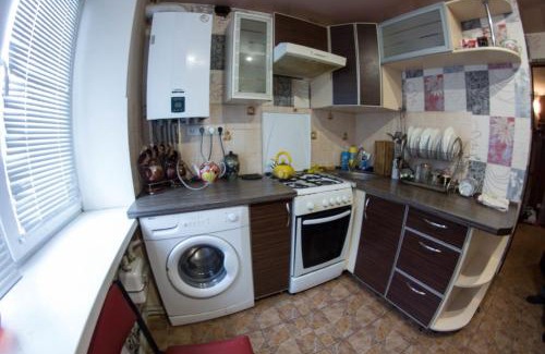 Kirovograd Apartment | Family-Friendly Stay at 58 вулиця Яновського with Kitchen