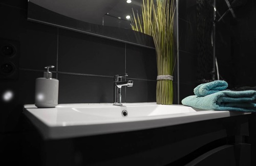 Carcassonne Apartment | Comfortable Stay at Chez Carca, Steps from Cité