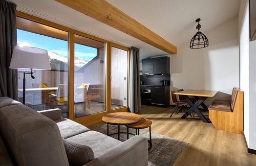 Gargellen Apartment | Cozy Alpinresort H: Family-Friendly with Spa & Kitchen