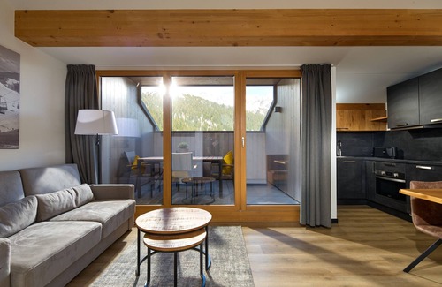 Gargellen Apartment | Cozy Alpinresort H: Family-Friendly with Spa & Kitchen