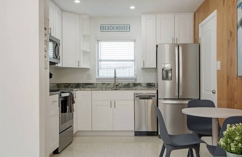 Safety Harbor Cottage | Newly Renovated Coastal Cottages: Guest Rated 10/10