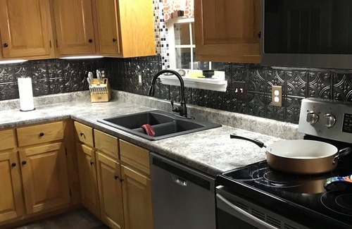 Wedowee House | Lakefront Escape: 5bd Home with Dock, Perfect for Families