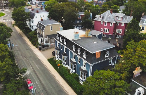 Downtown St. John's House | Ideal 5Bd Heritage Dream Home in Downtown's Vibrant Core