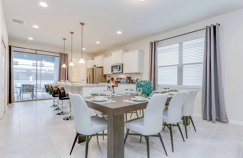 Four Corners Resort | Exceptional 5BD Windsor Westside Home with Private Pool