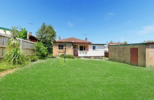 Chatswood CBD House | 5bedroom holiday house in Chatswood