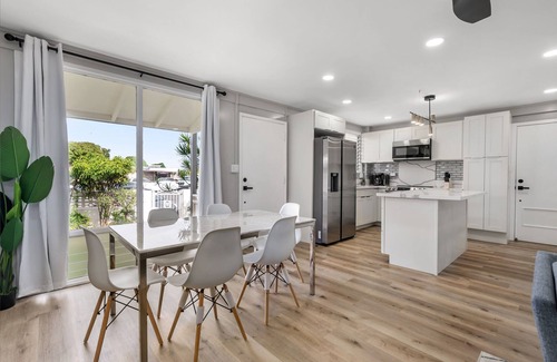 Ewa House | Cozy Seaside Retreat: 5BR Home Near Ewa Beach