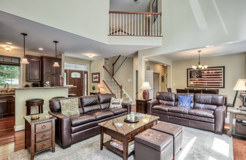 Mineral House | Impressive 5BR Retreat with Large Dock and Fast WiFi