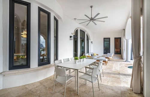 Seybold House | Elegant Miami Waterfront Villa with Private Pool & Spa