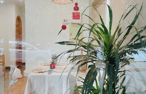 Son Tra House | 5BR -5 min walk to My Khe beach + drive to Han market/Dragon bridge/City center