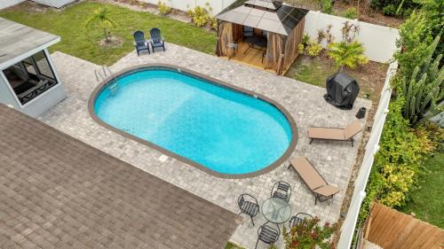 Orlando Villa | Spacious 5BR Home with Pool & Yard Near Universal Studios