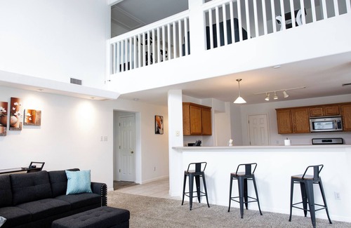 Manor House | Guest Rated 10/10: Modern Home with Ocean View & Pool