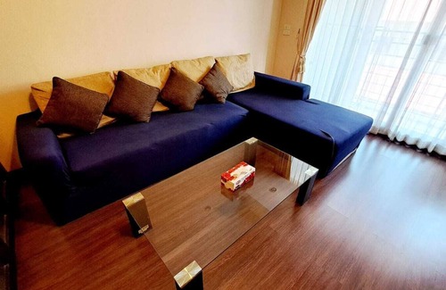 Khlong Toei Nuea Apartment | Explore Comfort: 2-Bedroom Oasis in Downtown Bangkok