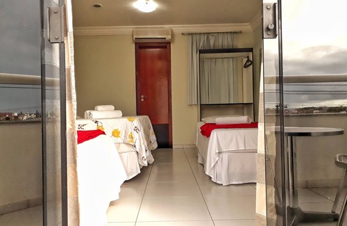 Santo Antonio de Jesus Hotel | Budget-Friendly 5C Hotel with Breakfast and Kitchen Access