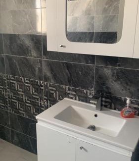 Hammamet Apartment | 5min de la zone touristique 400metre de la plage appartement chic S plus 1