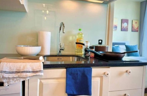 Sukhumvit Apartment | Convenient Stay near Terminal21 with Modern Amenities