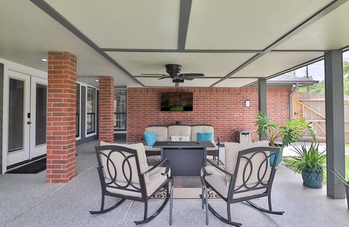 Copperfield House | Convenient Stay Near Texas A&M with Family-Friendly Amenities