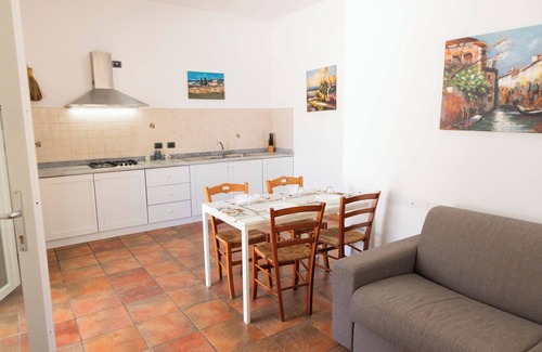 Alcamo Marina Villa | Spacious Beachside Apartments for Up to 22 Guests