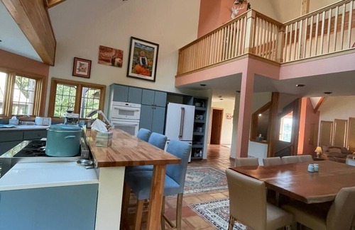 Marengo House | Explore a Spacious Country Estate on 28 Scenic Acres