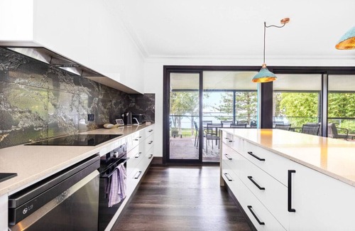 Buff Point House | 6 BDRM I Serenity at Buff Point