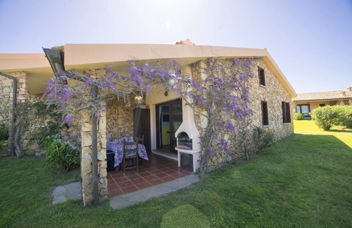San Teodoro Villa | Explore 6 Beautiful Beaches Within Steps of Nature