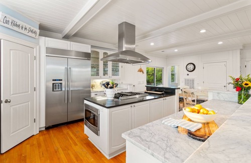 Isle of Palms House | Unforgettable 6 Bed/5 Bath Home with Private Pool & Ocean View