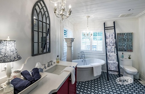 Minett Cottage | Spacious 6-Bed Lake Rosseau Cottage with Family Amenities
