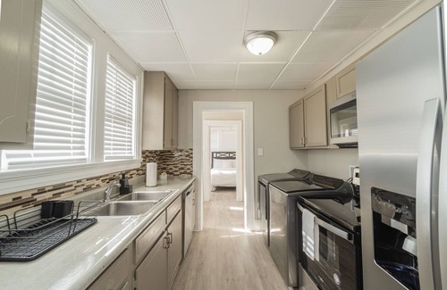 Montgomery House | 6 Bed Cloverdale Retreat with 2 Kitchens & Pet-Friendly Yard