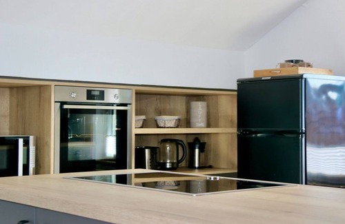 Manderscheid Apartment | Family-Friendly 6-Bedroom Apartment with Ocean Views