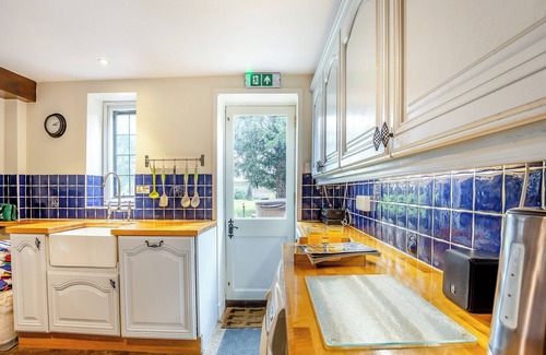King's Lynn Cottage | Spacious 6-Bedroom Retreat in Tilney All Saints, Near King’s Lynn