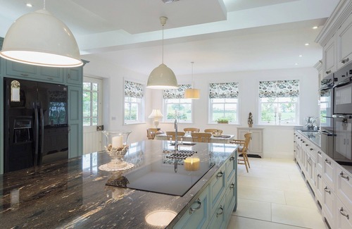 Brough Cottage | Spacious 6-Bedroom Retreat in Sandholme near Beverley