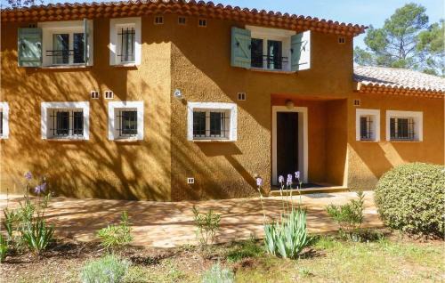 Entrecasteaux House | Ideal 6 Bedroom Retreat in Entrecasteaux with Pool
