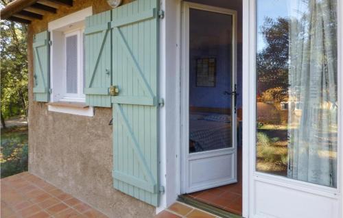 Entrecasteaux House | Ideal 6 Bedroom Retreat in Entrecasteaux with Pool