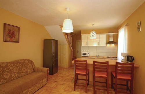 Crni Kal House | Discover 6 Bedroom Haven in Crni Kal with Private Pool