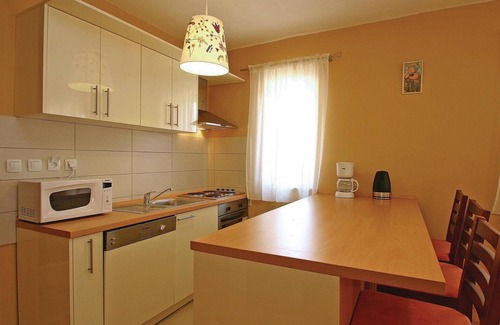 Crni Kal House | Discover 6 Bedroom Haven in Crni Kal with Private Pool