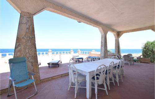 Brucoli House | Inviting Home in Brucoli with Ocean View and Family Comfort