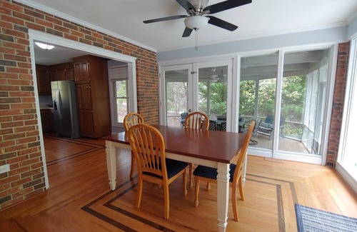 Seneca House | Inviting 6-Bedroom Retreat with Docks on Lake Hartwell