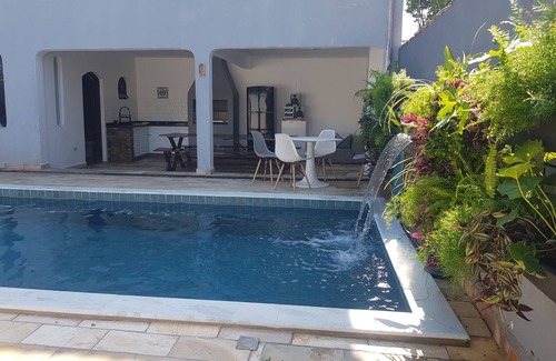 Cibratel II House | Beachside Retreat: 6 Bedrooms, Pool & Oceanfront Views