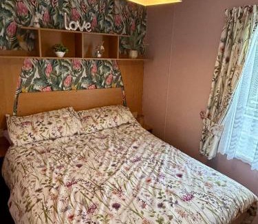 Ingoldmells Other | 6 berth caravan Golden palms resort Ingoldmells
